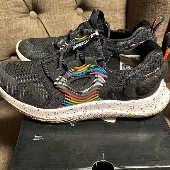 Under Armour Flow Velociti MVMNT Pride women's 6 - Picture 4 of 11